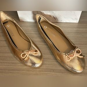 MUSSHOE Slip-on Flats